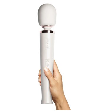 le WAND LE WAND PEARL WHITE RECHARGEABLE MASSAGER