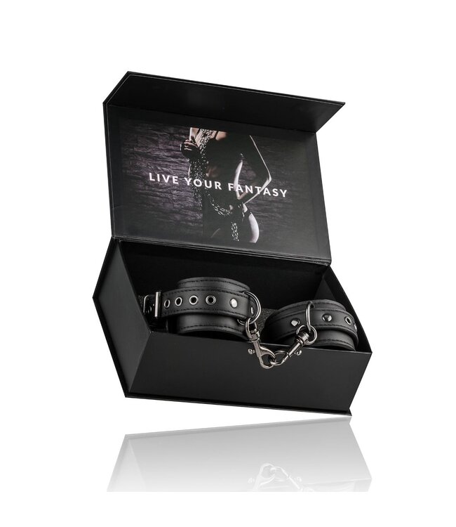 Easytoys Fetish Collection Easytoys Fetish - Kunstlederen Handboeien - Zwart