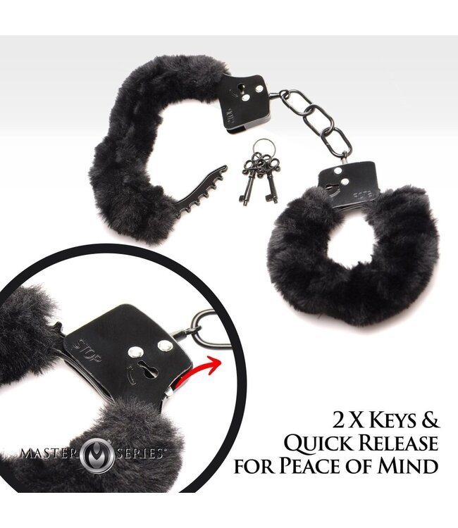 XR Brands XR Brands - Cuffed In Fur Handboeien - Zwart