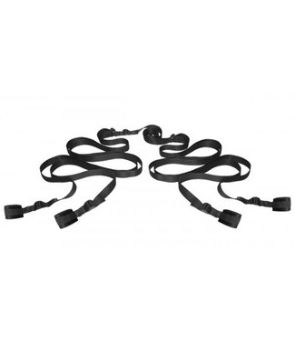 XR Brands Frisky - Hold Me Bed Bondage Set - Zwart