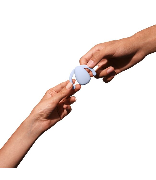 Dame Dame Products - Eva II Hands-Free Vibrator - Lichtblauw