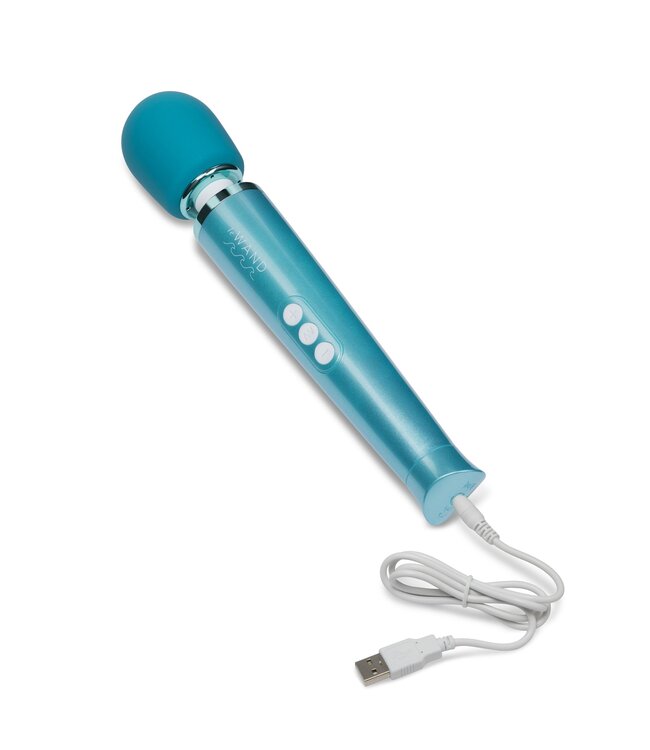 Le Wand Dive Submersible Vibrating Massager