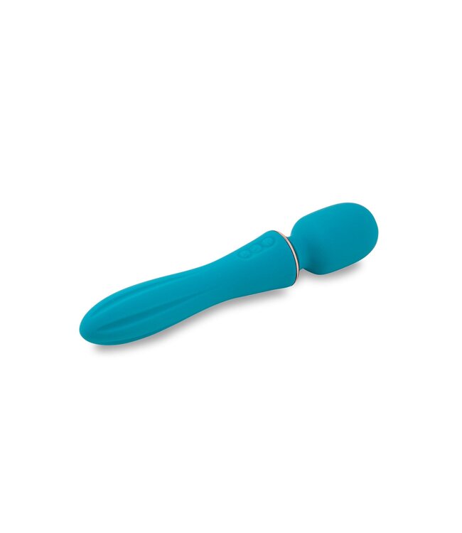 Nu Sensuelle Nubii Mika Wand