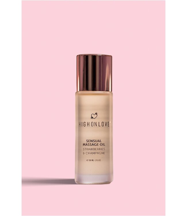 HighOnLove HIGH ON LOVE MASSAGE OIL STRAWBERRIES AND CHAMPAGNE MINI 30 ML