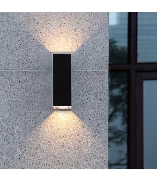 Artdelight Artdelight Moderne LED-Wandleuchte Vegas 150 - Schwarz