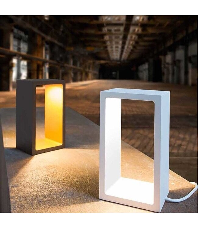 Artdelight Design-Tischleuchte Corridor - Champagner