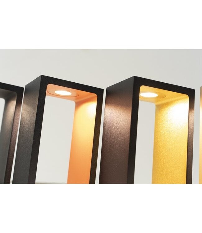 Artdelight Design-Tischleuchte Corridor - Schwarz/Mattgold