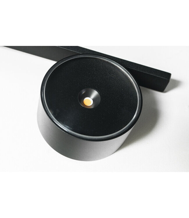 Artdelight Design-Tischleuchte Omega - Schwarz