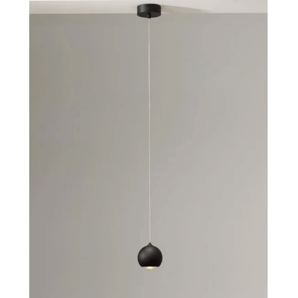 Design-Pendelleuchten als prägende Lichtobjekte