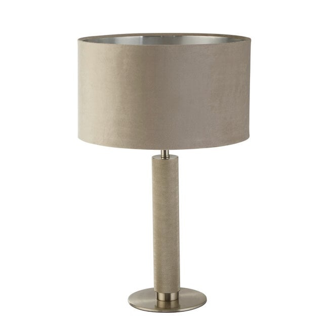 Tischlampen mit weichem Schirmlicht