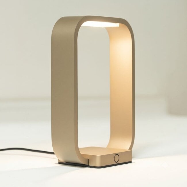 Artdelight Tischlampen mit moderner Lichtwirkung