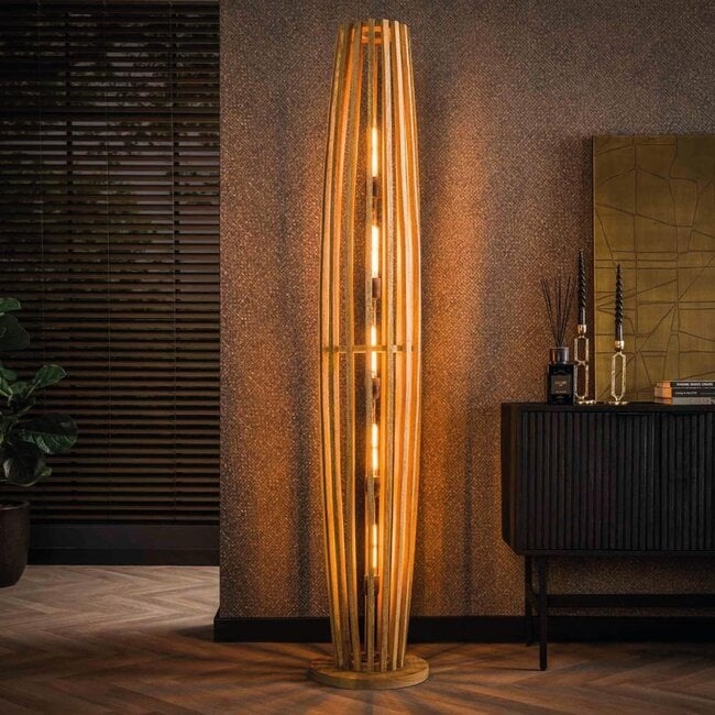Stehlampen für ruhige Schlafzimmer