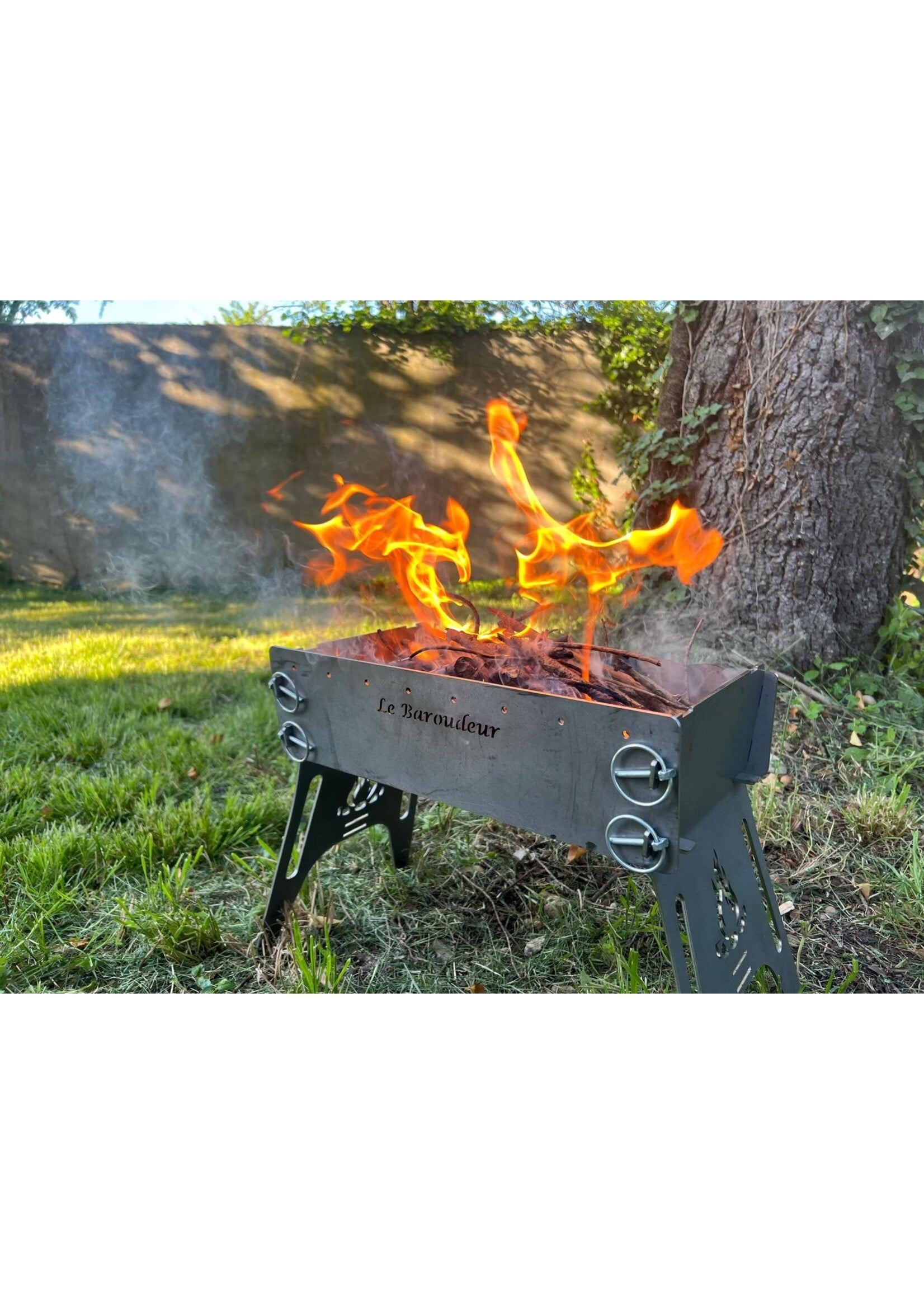 Le Baroudeur – Opvouwbare RVS Barbecue | Handgemaakt in Frankrijk | Draagbare Kampeer BBQ op Houtskool
