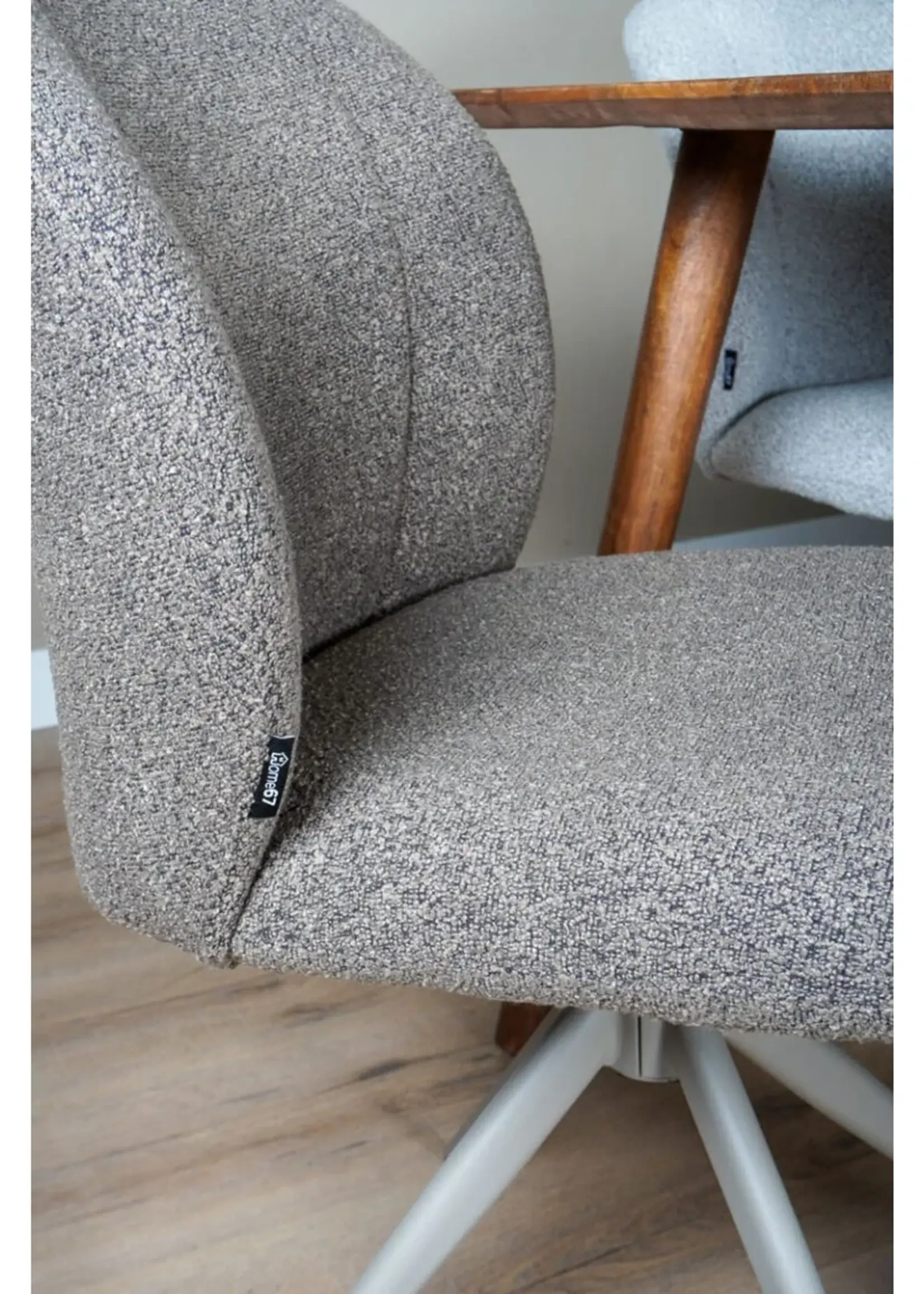 Home67 Eetkamerstoel Cosmo – Bouclé – Brown