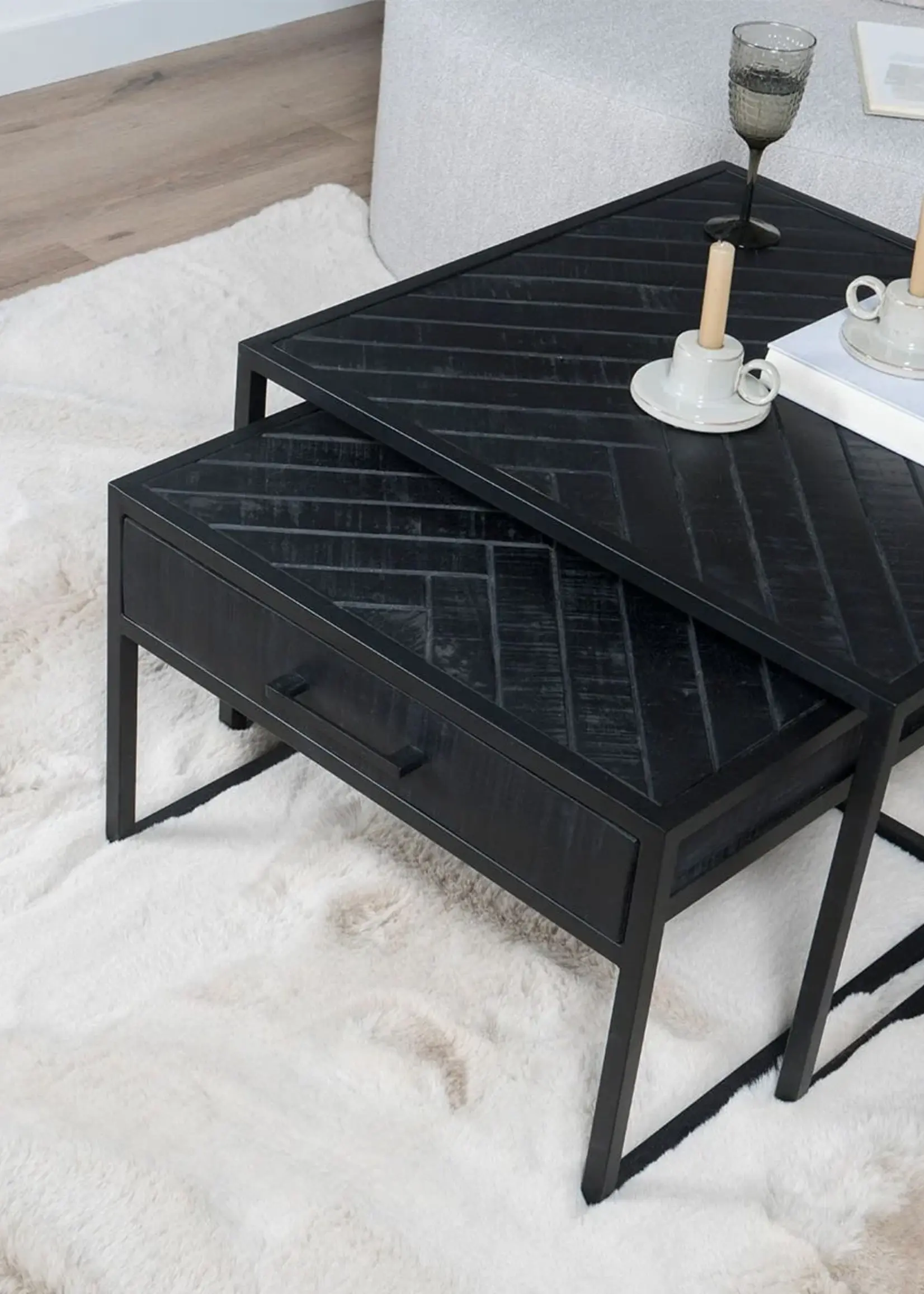 Home67 Salontafel Ruby Visgraat - Zwart Mangohout - Set van 2