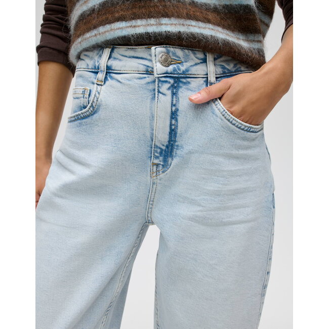 Opus Lolah Joy Barrel Fit Jeans 10534513070481 70320 - Light Joy Blue