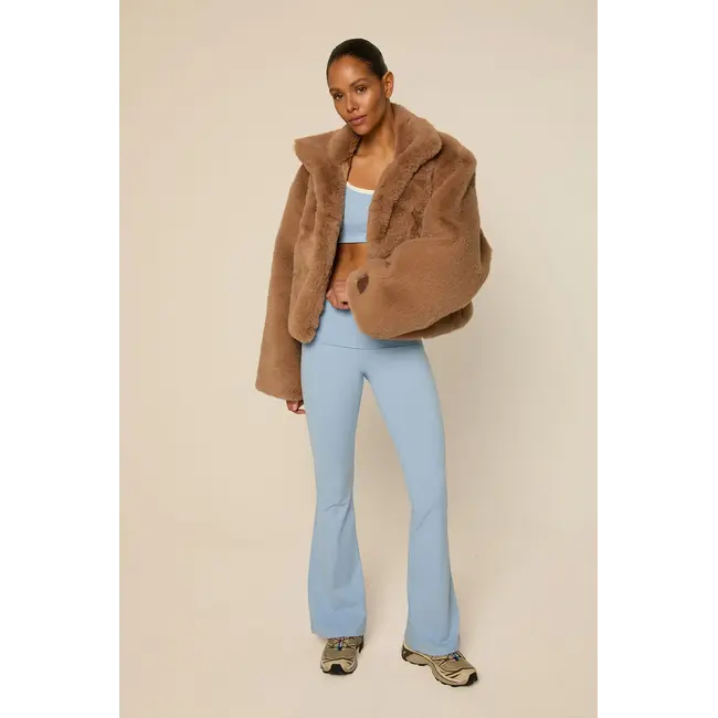 The Lola Club Bobbie-001 Faux Fur Jacket - Caramel