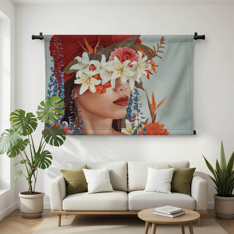 Abstracte kunstcollage van Aziatische vrouw met bloemen