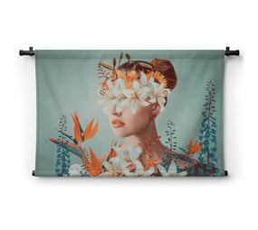 Abstract hedendaags kunstcollage portret van vrouw met bloemen