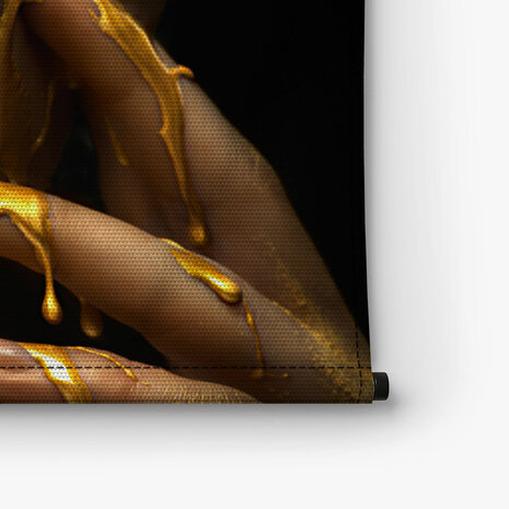 Creatieve abstracte make-up met gouden verf