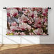 Takken met frisse roze magnoliabloemen