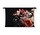 Bloemenboeket in donkere vintage stijl