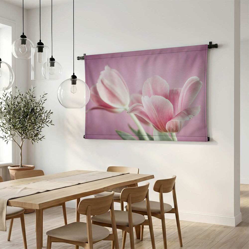 Roze tulp helemaal geopend