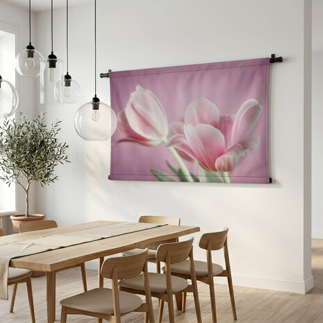 Roze tulp helemaal geopend