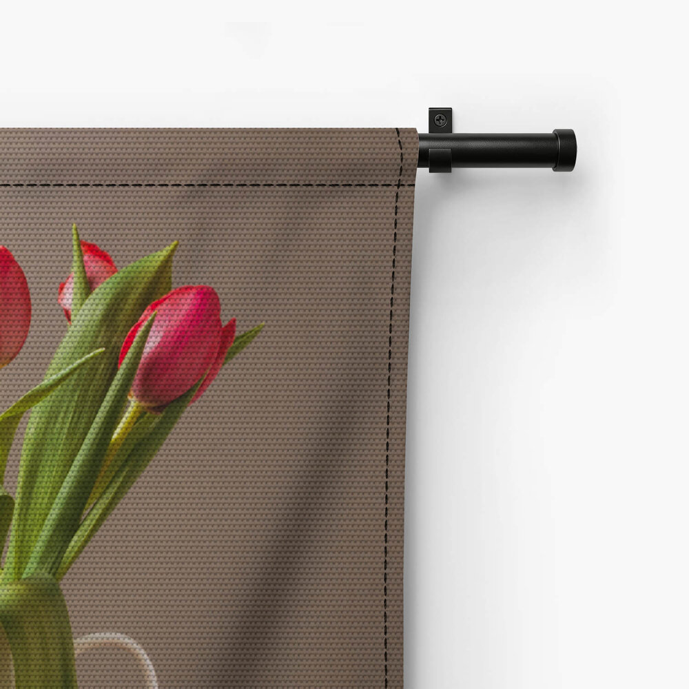 Hollands tafereel witte vaas met tulpen