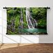 Jungle waterval in tropisch regenwoud