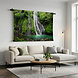 Jungle waterval in tropisch regenwoud