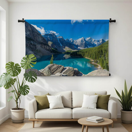 Prachtige Moraine bergmeer in de Canadese Rocky Mountains