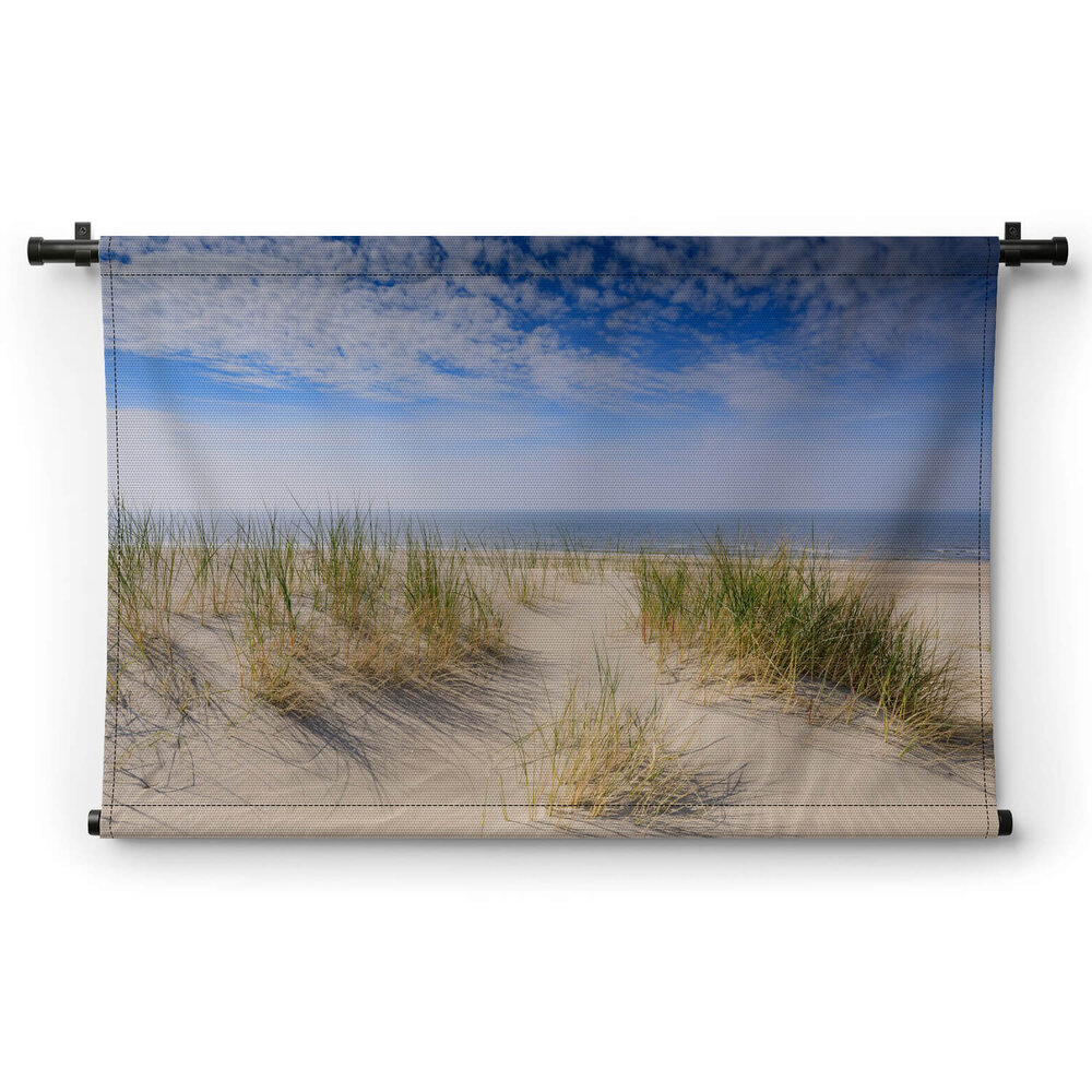 Duinen bij Kijkduin tegen frisblauwe lucht