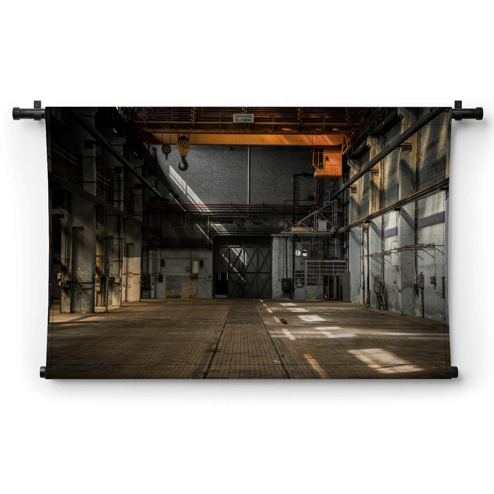 Industrieel interieur van een oud fabrieksgebouw