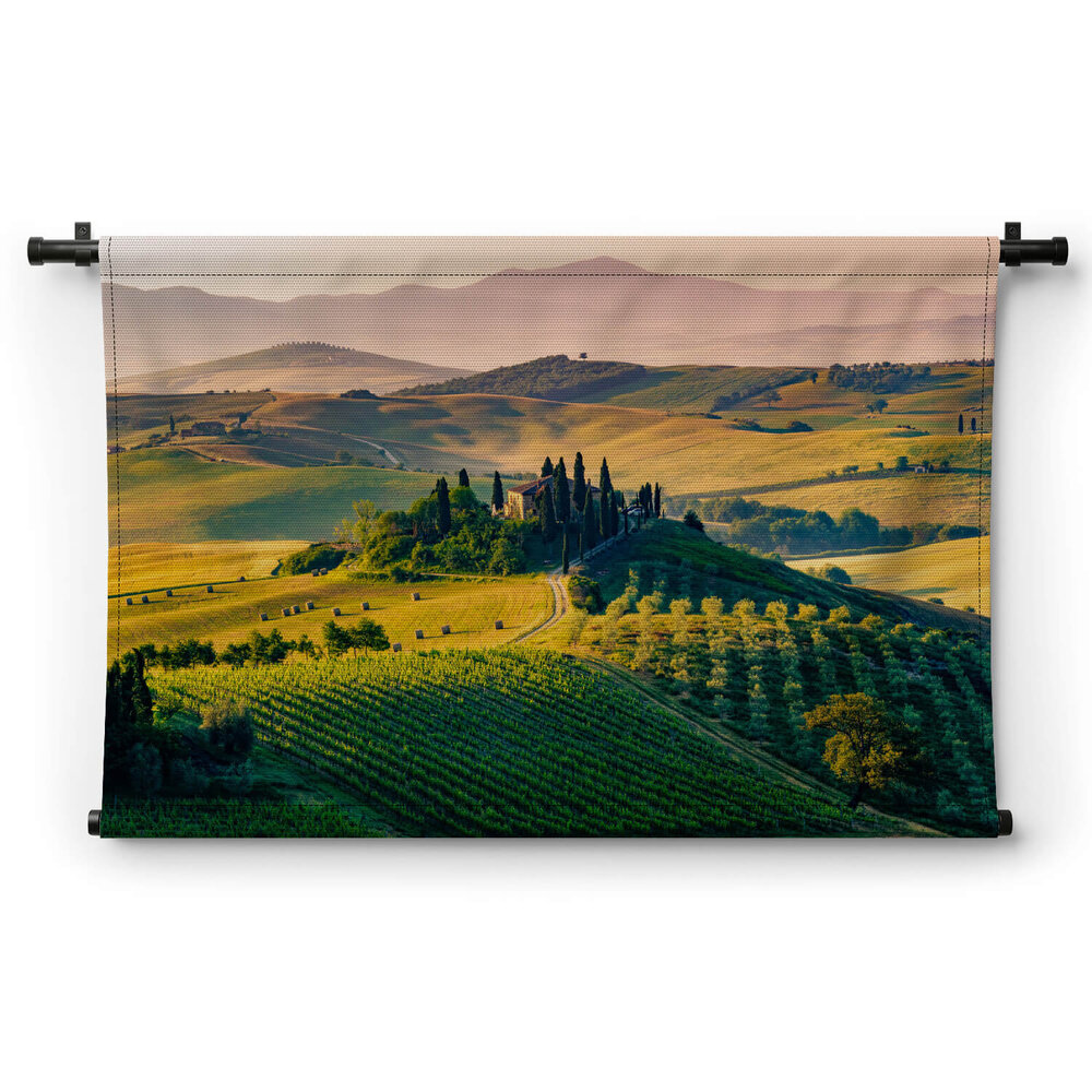 Het uitgestrekte landschap van Toscane