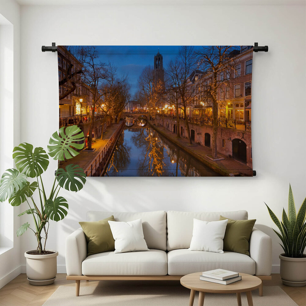 Verlichte gracht in Utrecht