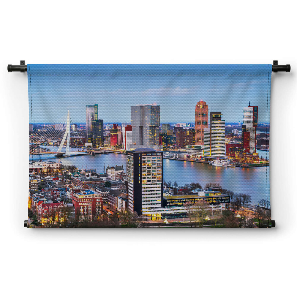 Luchtfoto van de skyline van Rotterdam