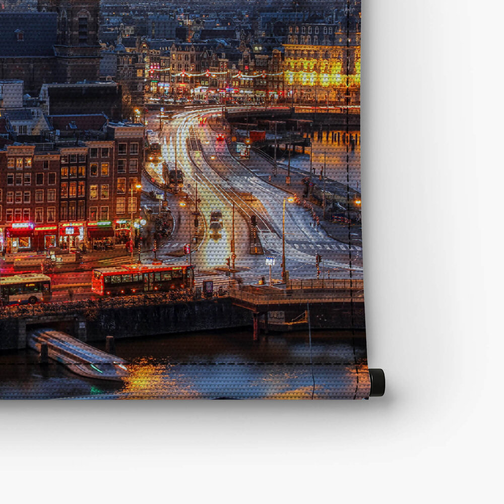 Luchtfoto van Amsterdam in de avond