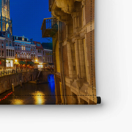 Sfeervol verlicht Utrecht met Domtoren