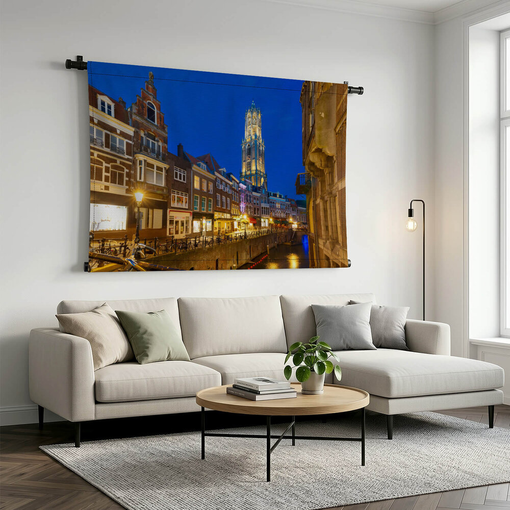 Sfeervol verlicht Utrecht met Domtoren