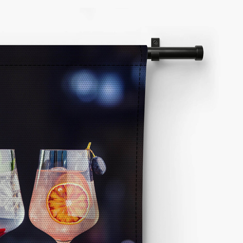 Vijf kleurrijke gin-tonic cocktails