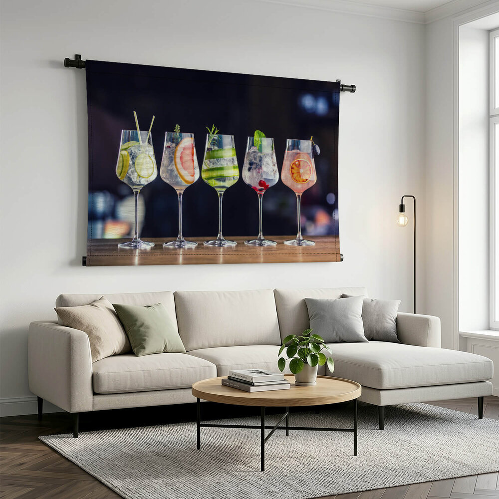 Vijf kleurrijke gin-tonic cocktails