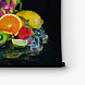 Stilleven van fruit reflecterend in water