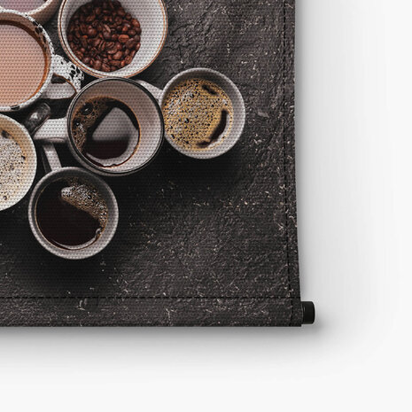 Collectie kopjes koffie van bovenaf