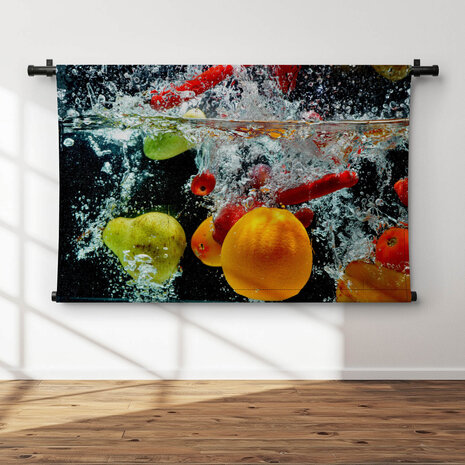 Fruit splash in het water
