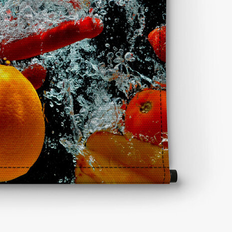 Fruit splash in het water