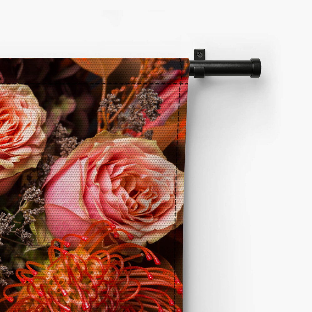 Kleurrijk herfstboeket op zwarte achtergrond