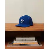 The Knitted Fitted - Navy