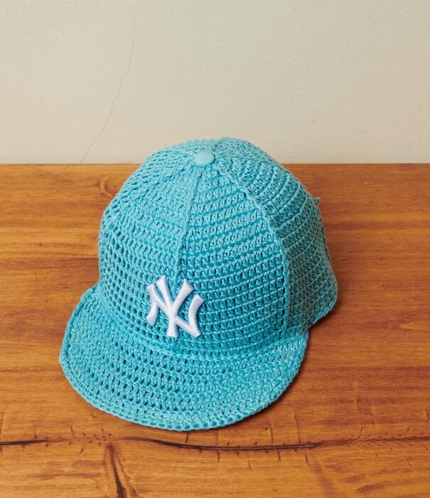 A Form Unseen Yankees Crochet - Tiffany