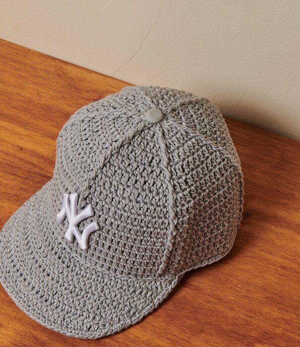 A Form Unseen Yankees Crochet - Grey